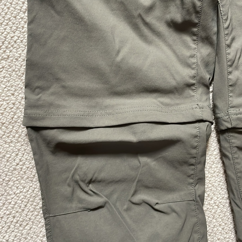 Eddie Bauer convertible, hiking pants. - Picture 2 of 6